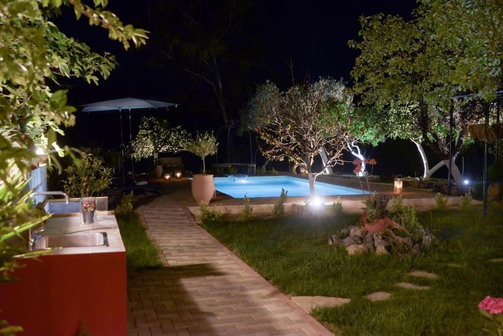 The Red House In Dassia Dassia (Corfu) Exterior foto