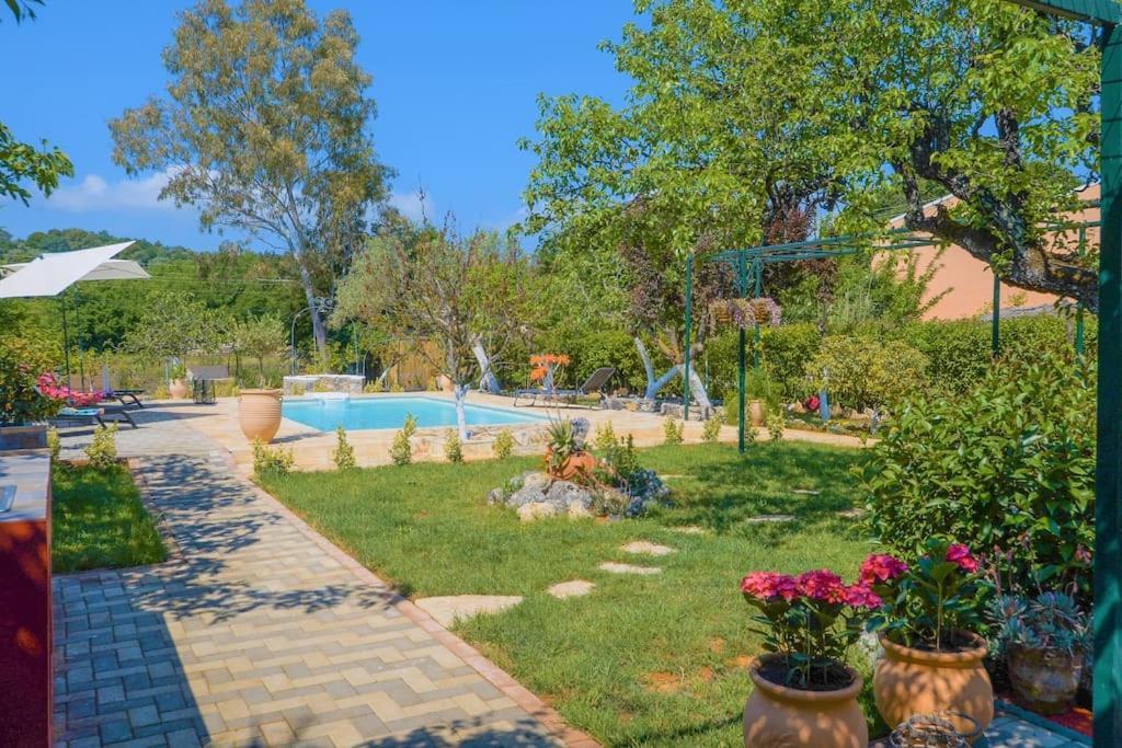 The Red House In Dassia Dassia (Corfu) Exterior foto